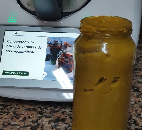 CONCENTRADO DE CALDO DE VERDURAS DE APROVECHAMIENTO