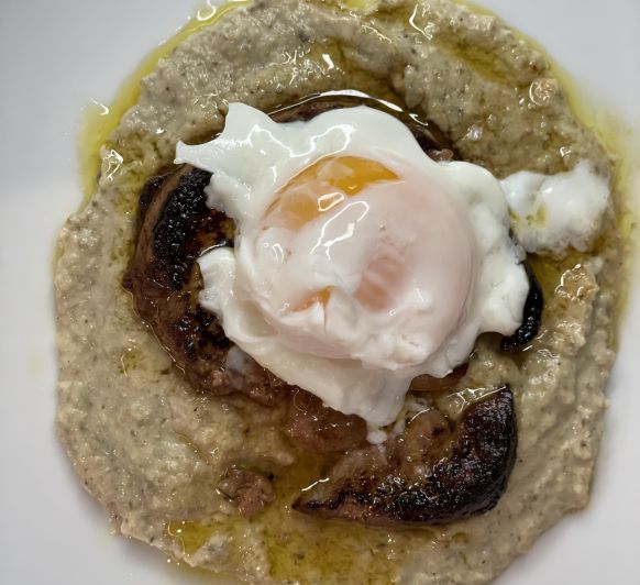 Crema de múrgoles amb foie i ou a baixa temperatura